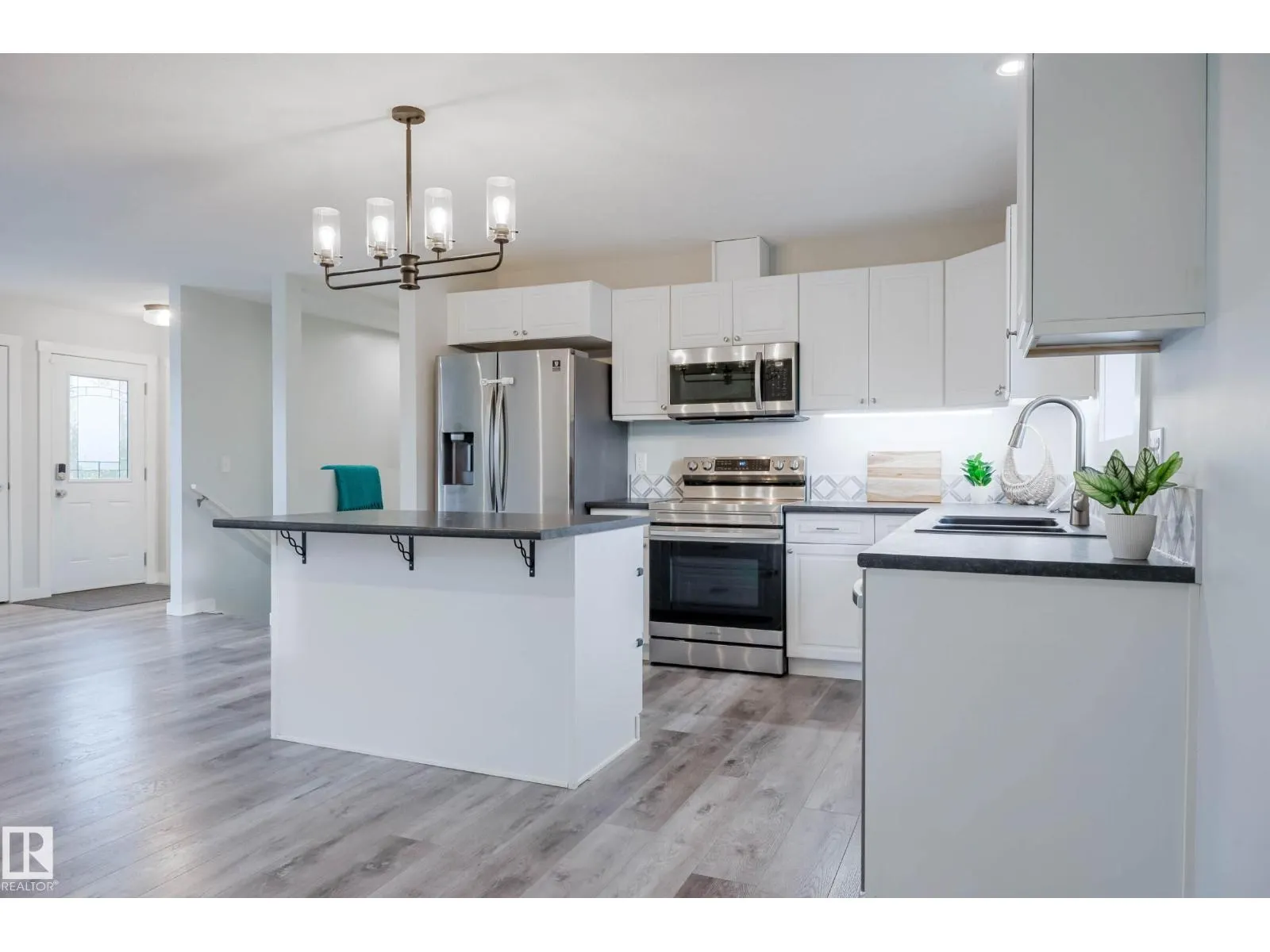 5315 57 ST