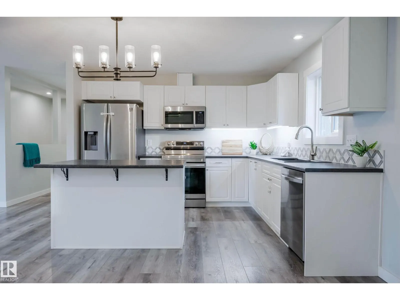 5315 57 ST