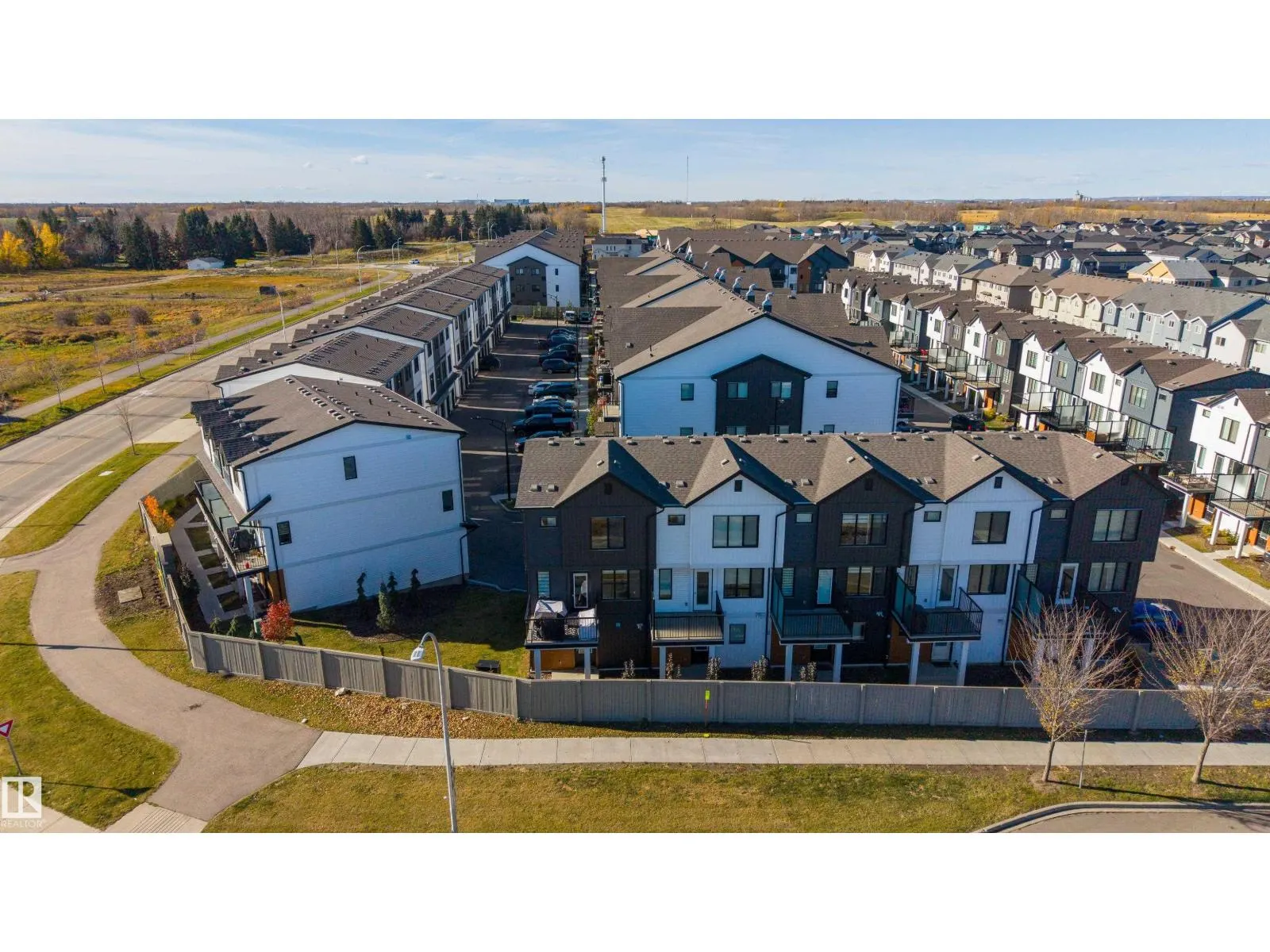 #49 850 Secord BV NW