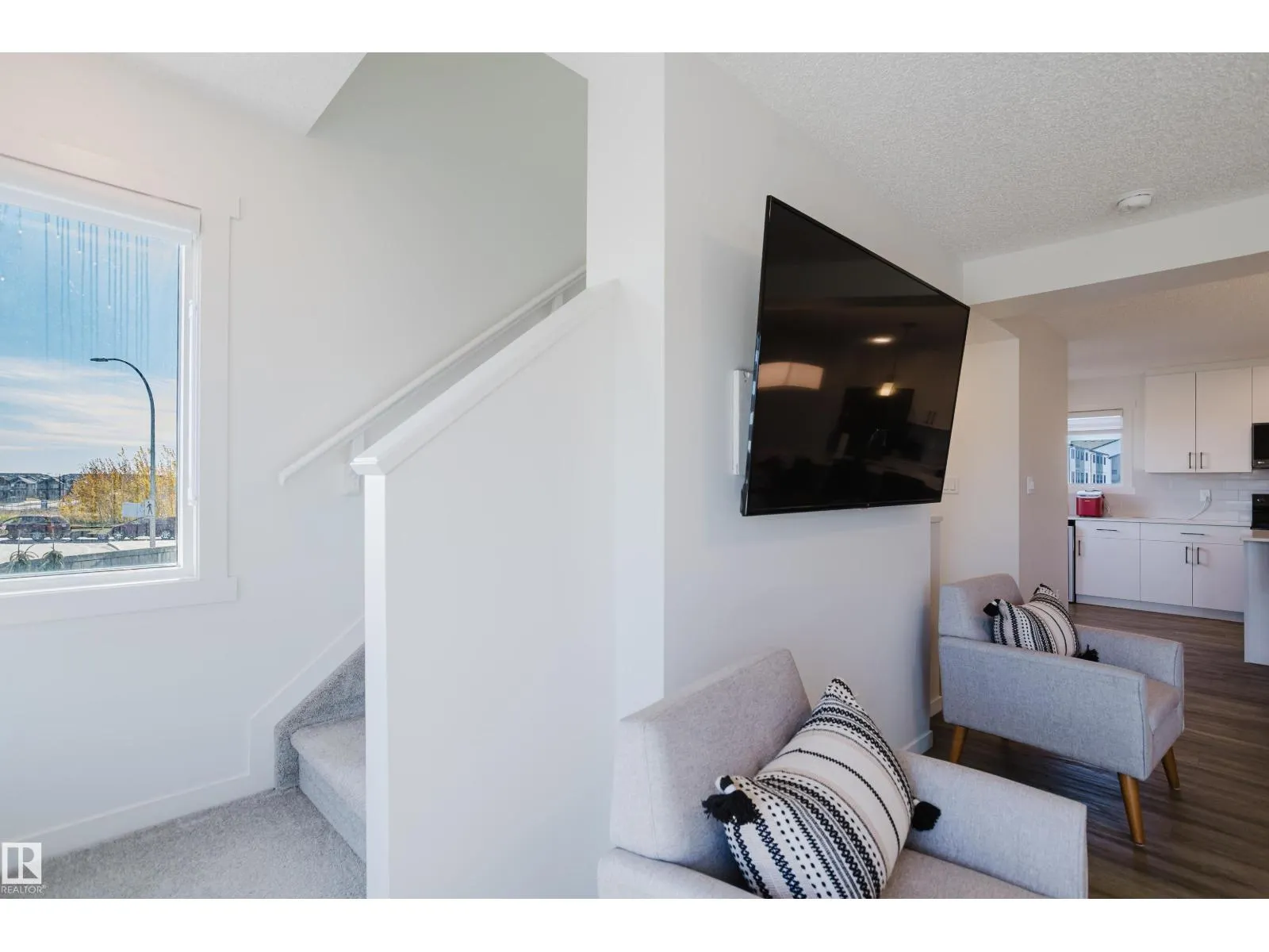 #49 850 Secord BV NW