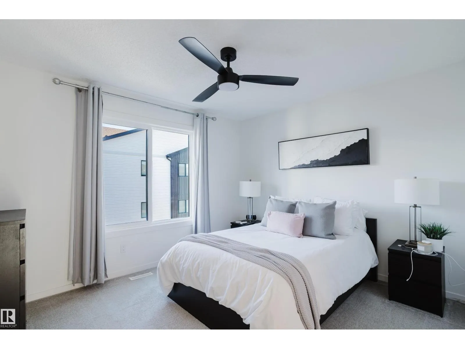 #49 850 Secord BV NW