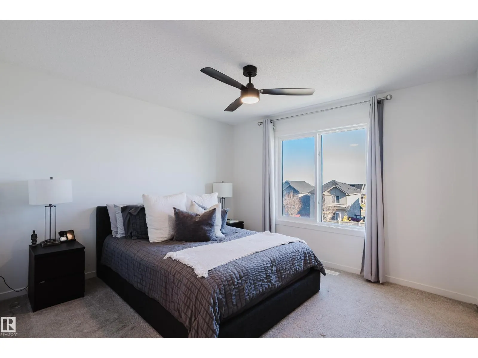 #49 850 Secord BV NW
