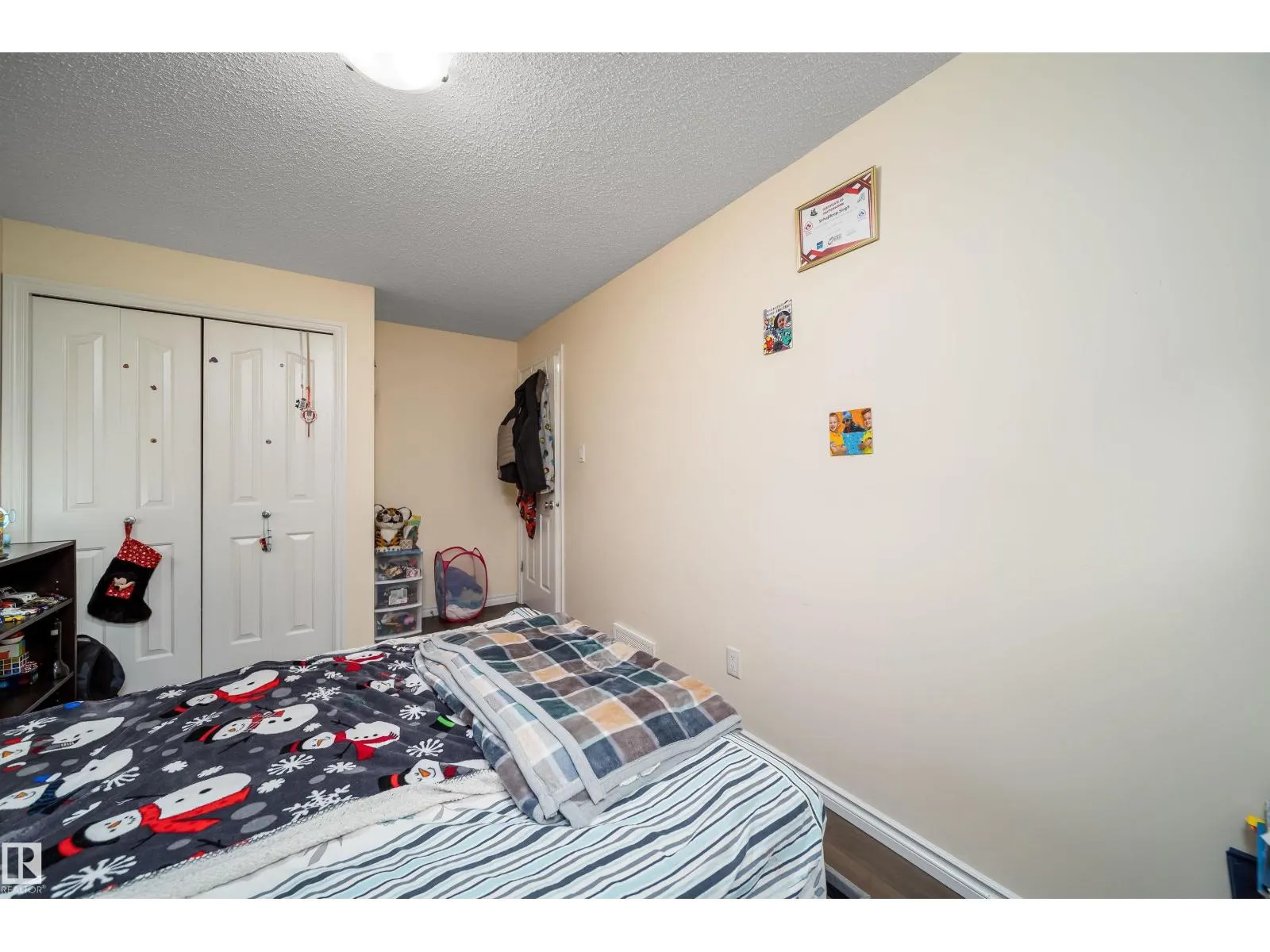 1126 36A AV NW
