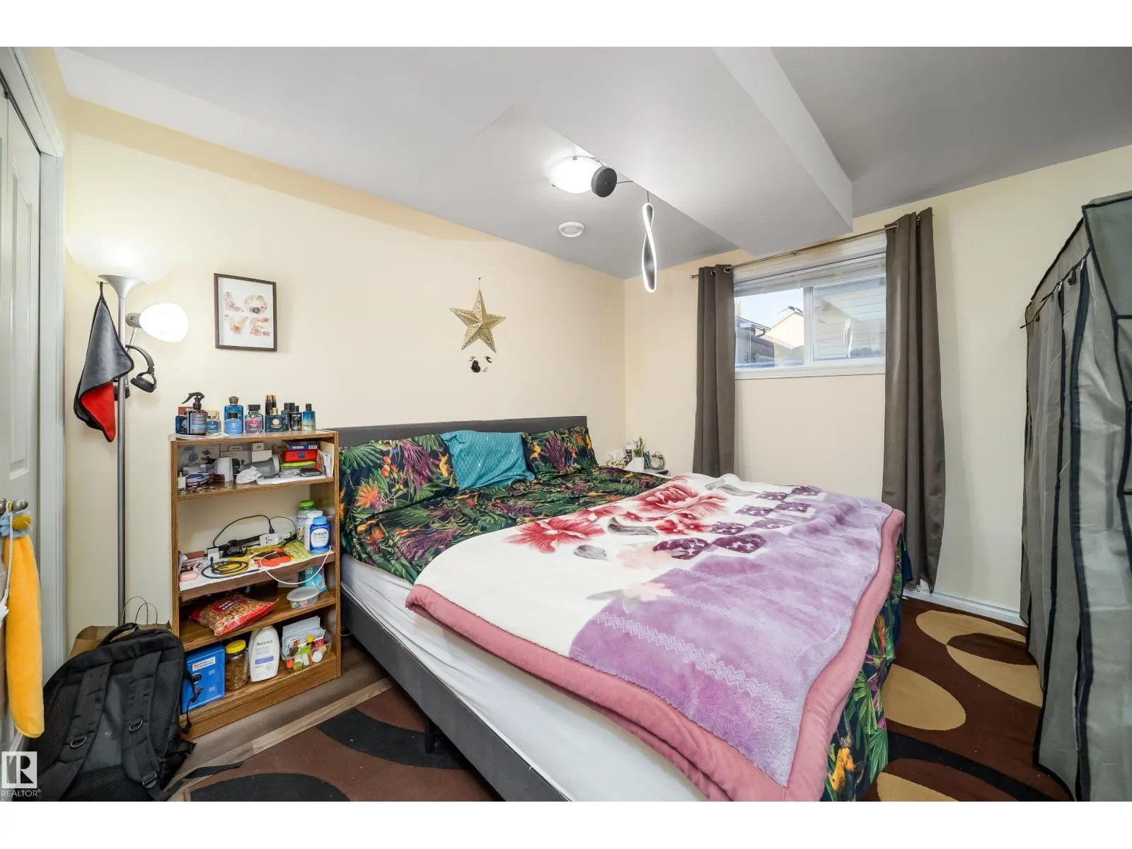 1126 36A AV NW