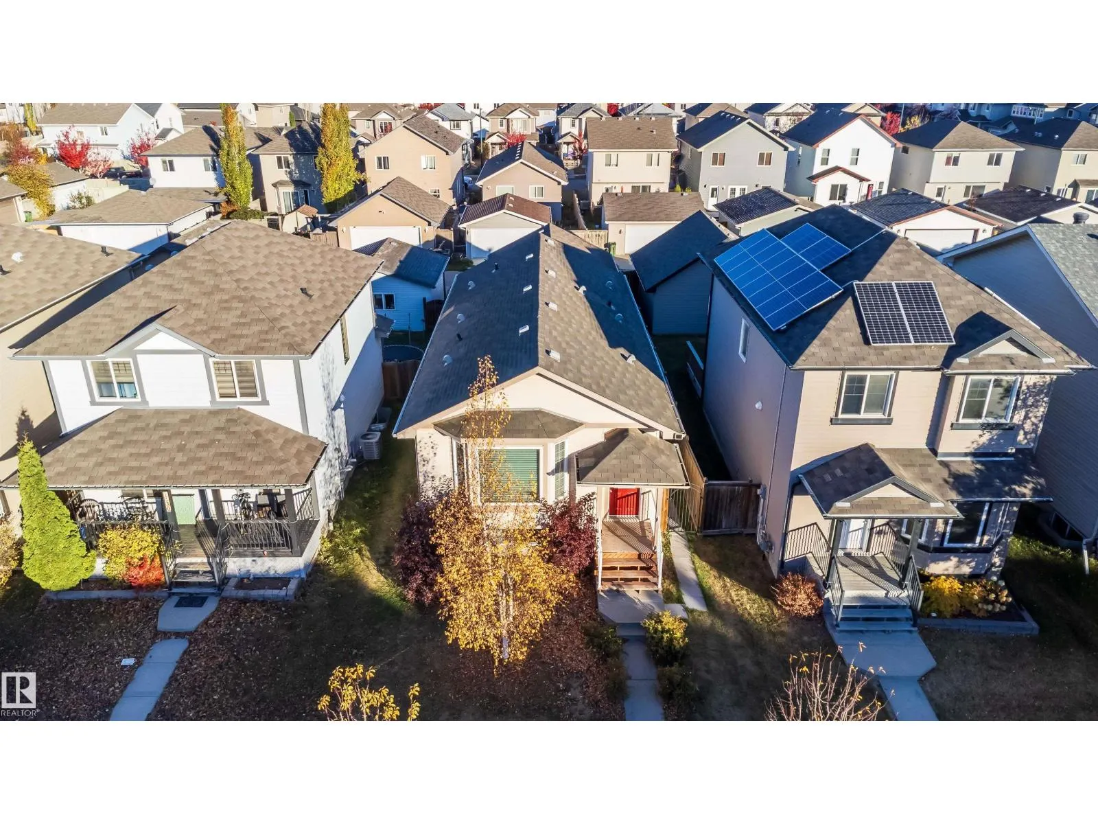 1126 36A AV NW