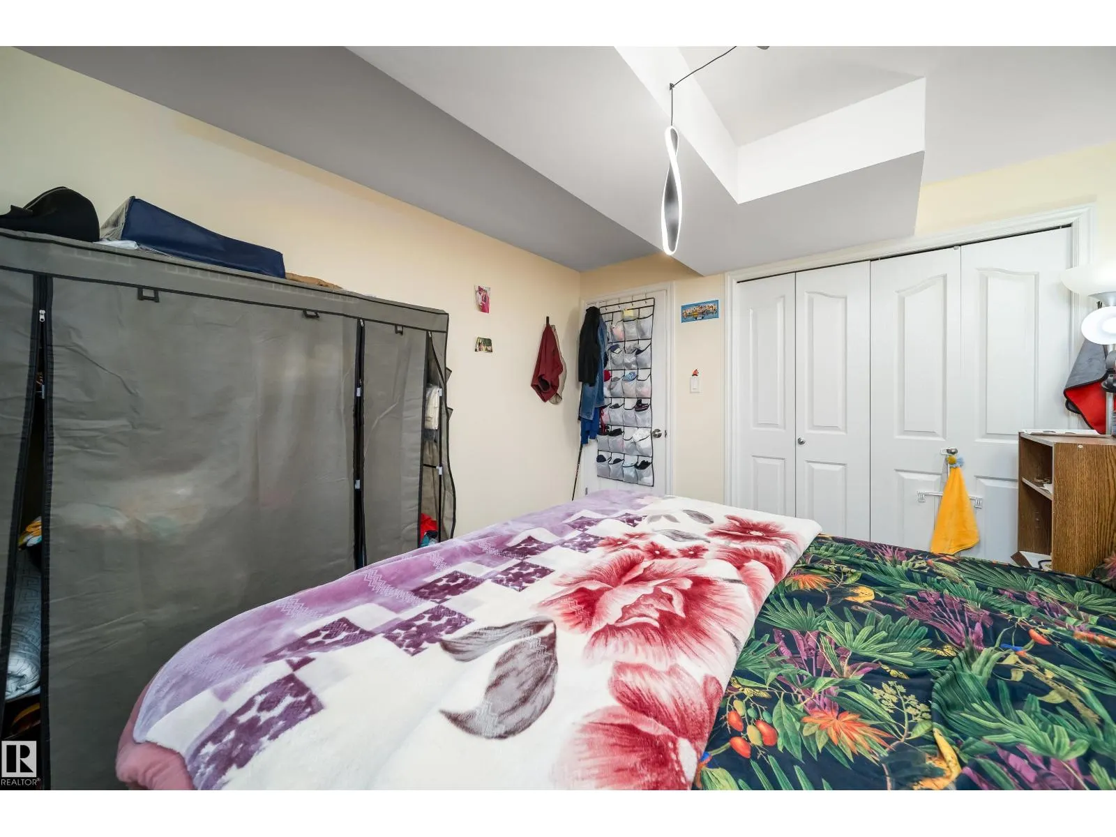 1126 36A AV NW