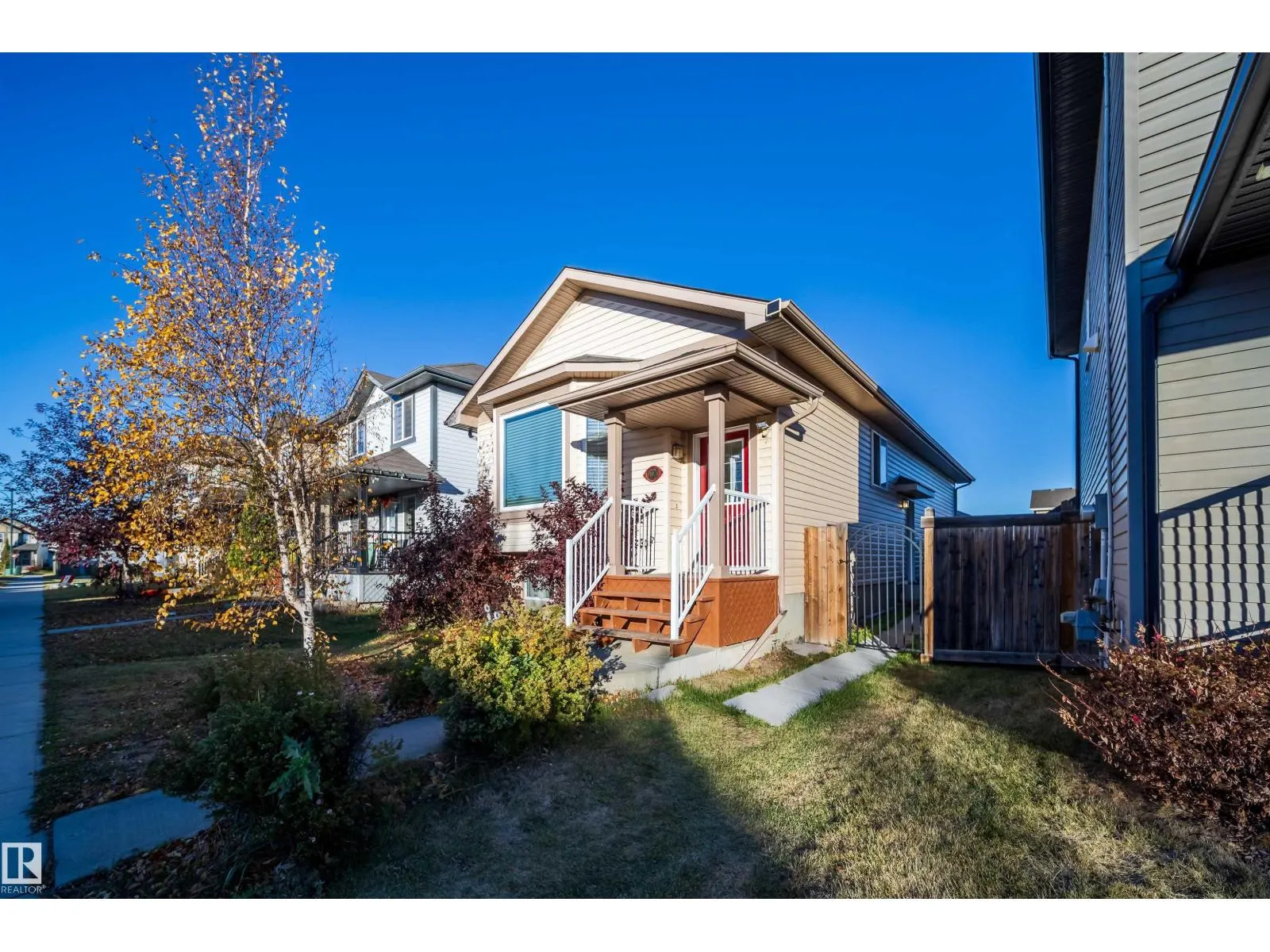 1126 36A AV NW