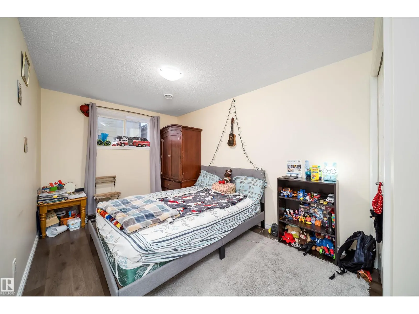 1126 36A AV NW