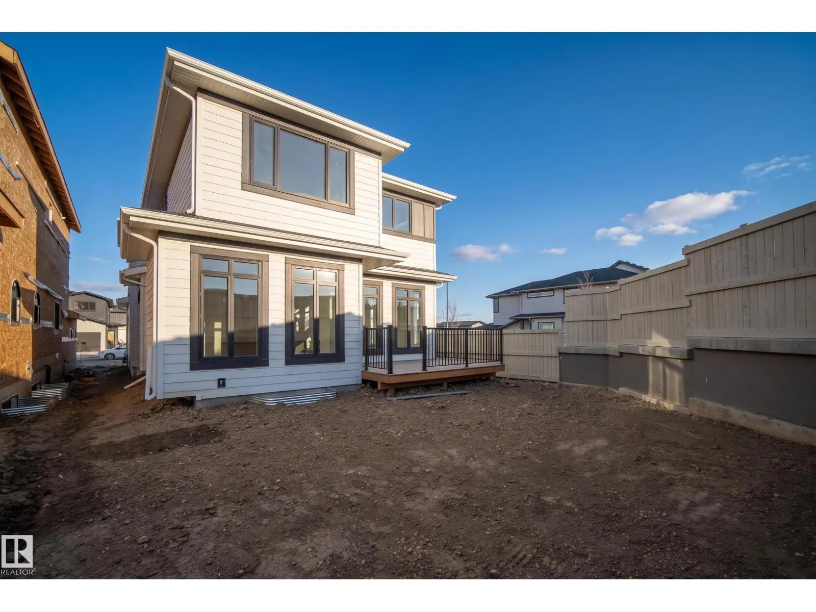 31 NEWBURY CI