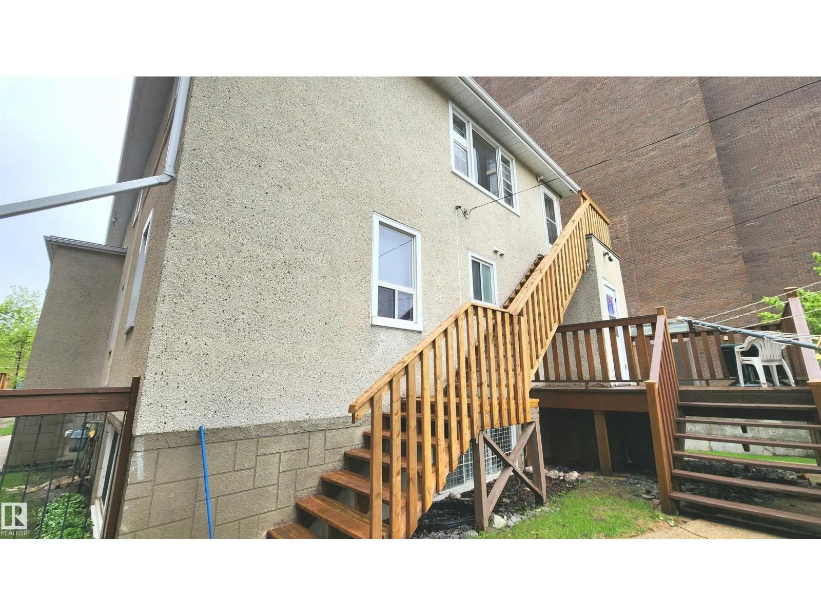 10017 113 ST NW