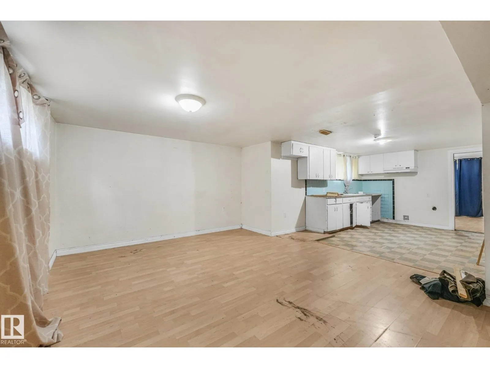 11716 130 ST NW