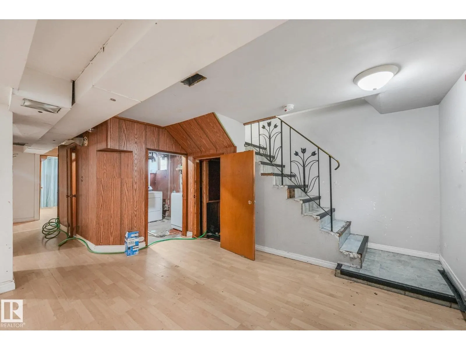 11716 130 ST NW
