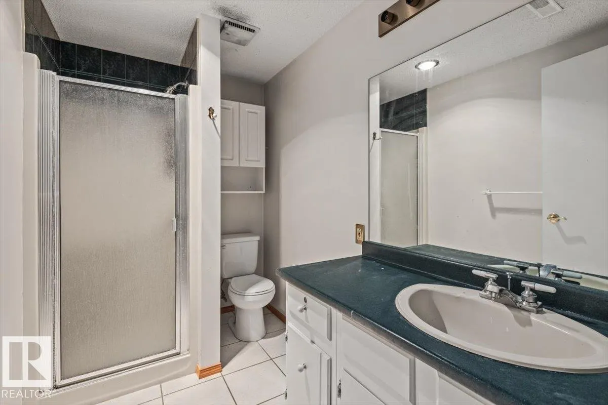 3607 106A ST NW