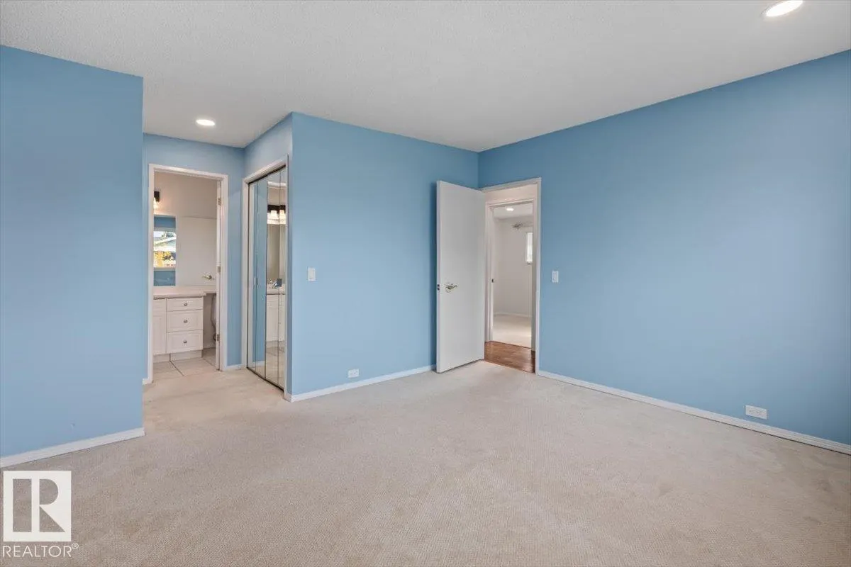 3607 106A ST NW