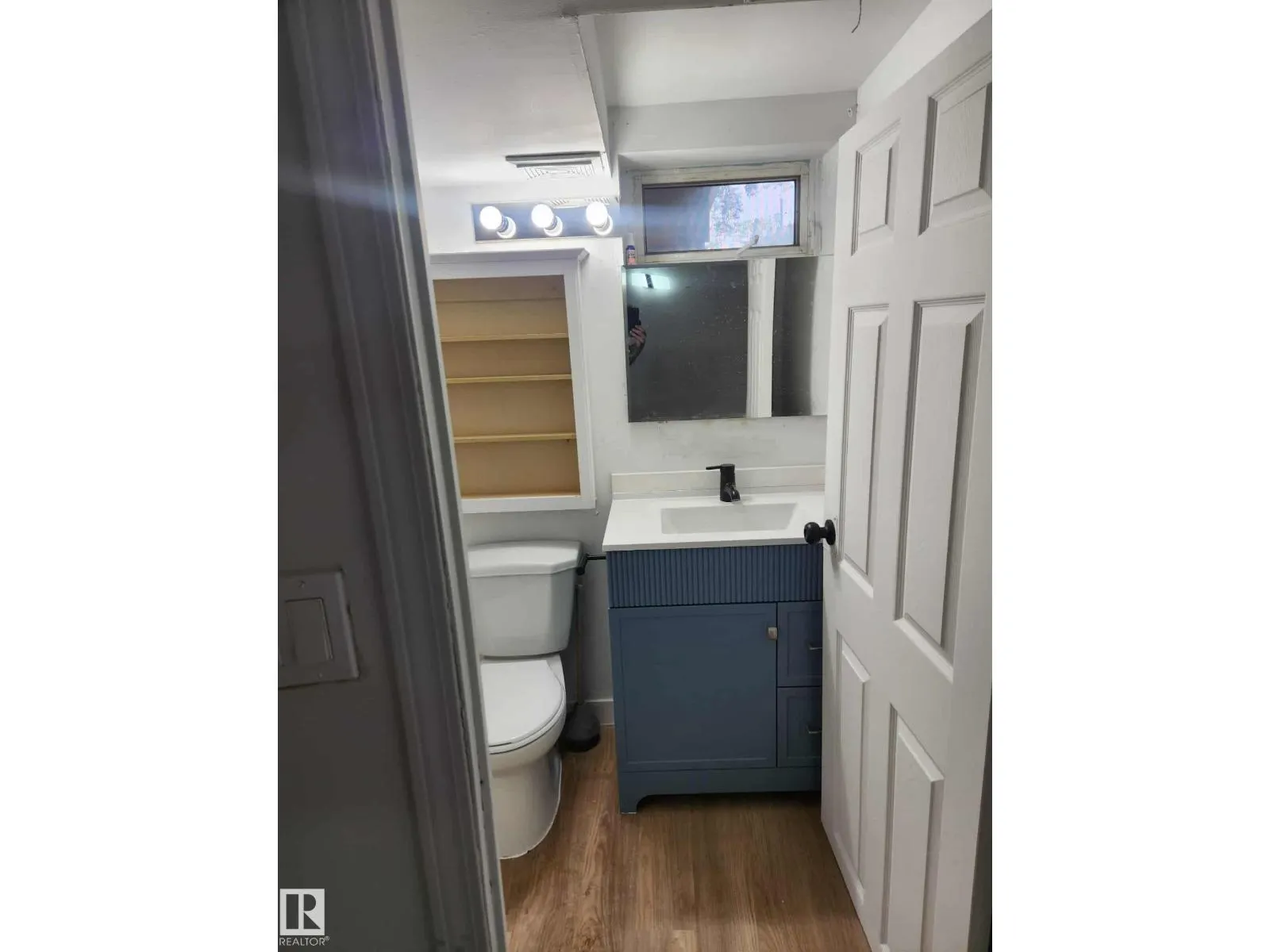 11308 94 ST NW