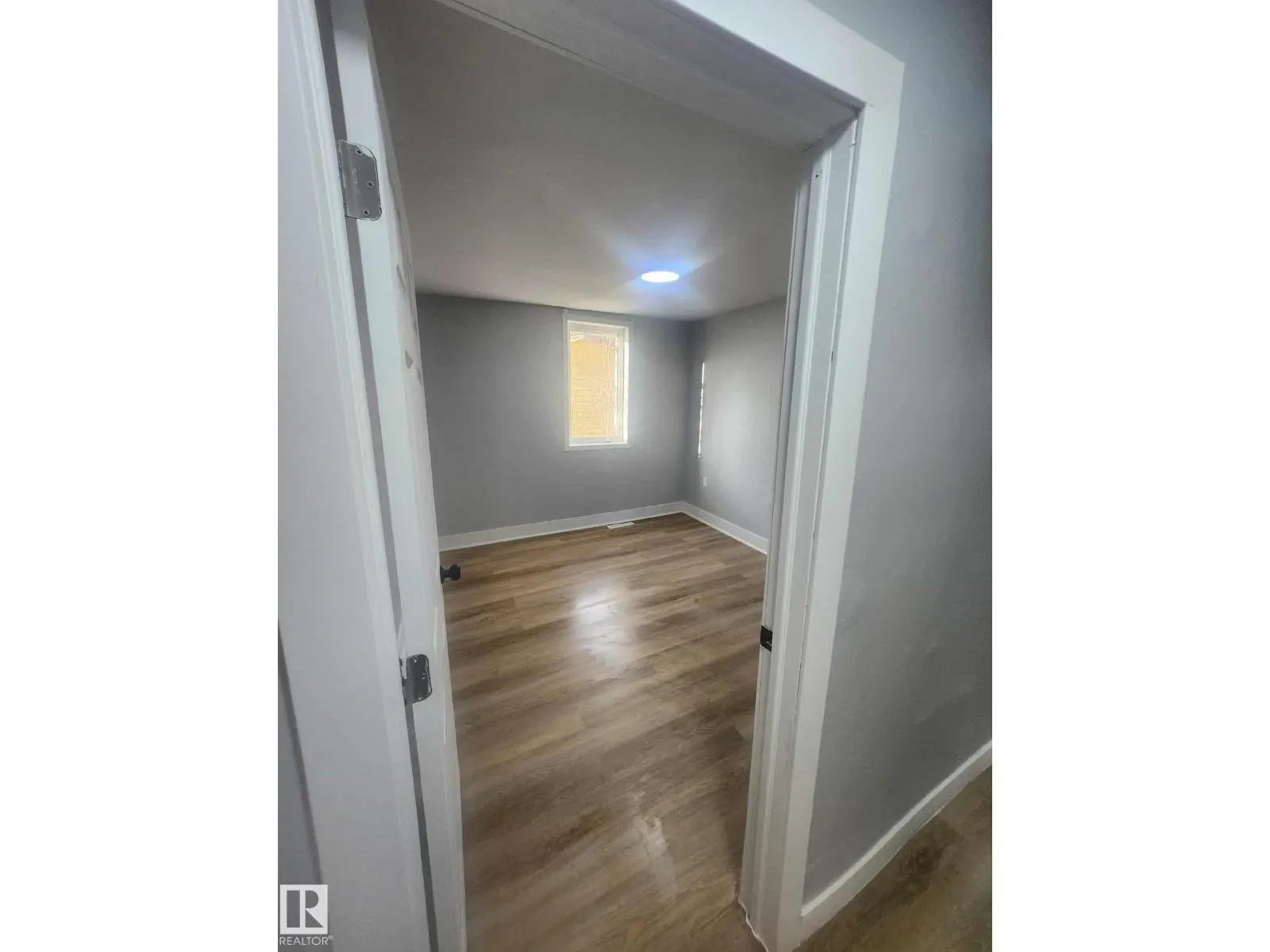 11308 94 ST NW