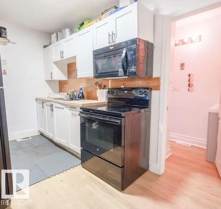 11308 94 ST NW
