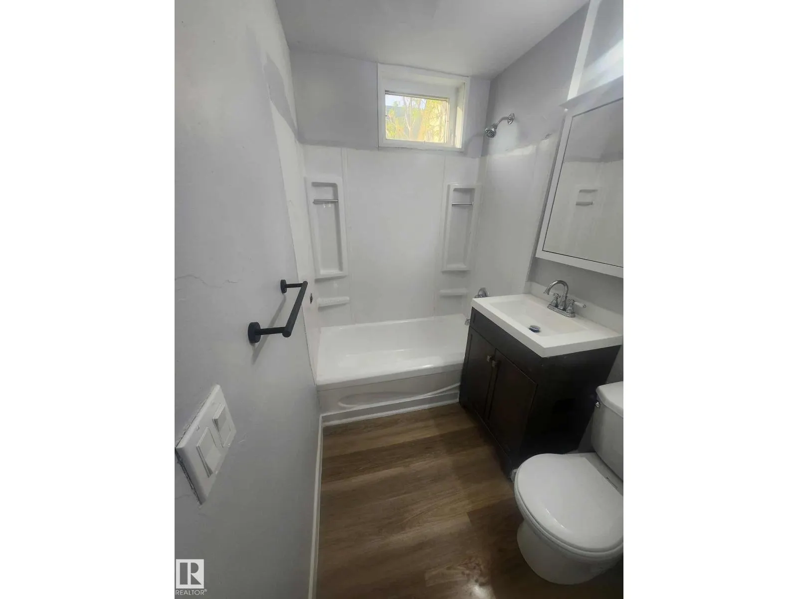 11308 94 ST NW