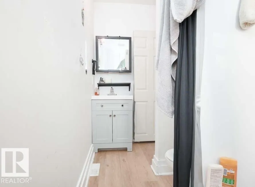 11308 94 ST NW