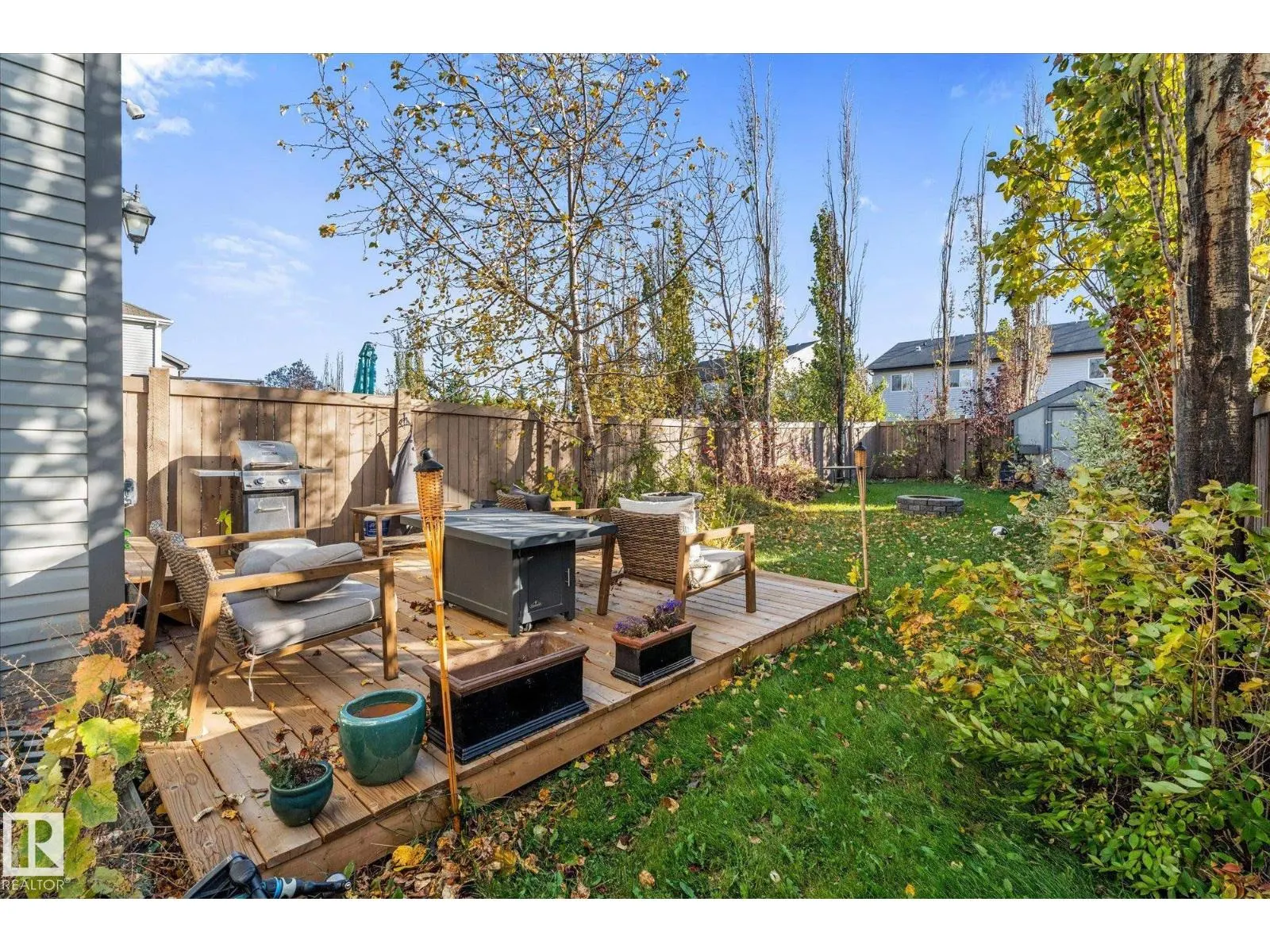 2123 HAMMOND CO NW