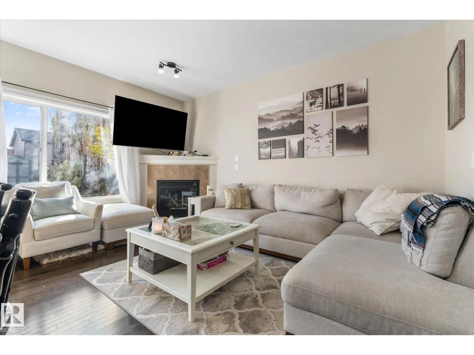 2123 HAMMOND CO NW