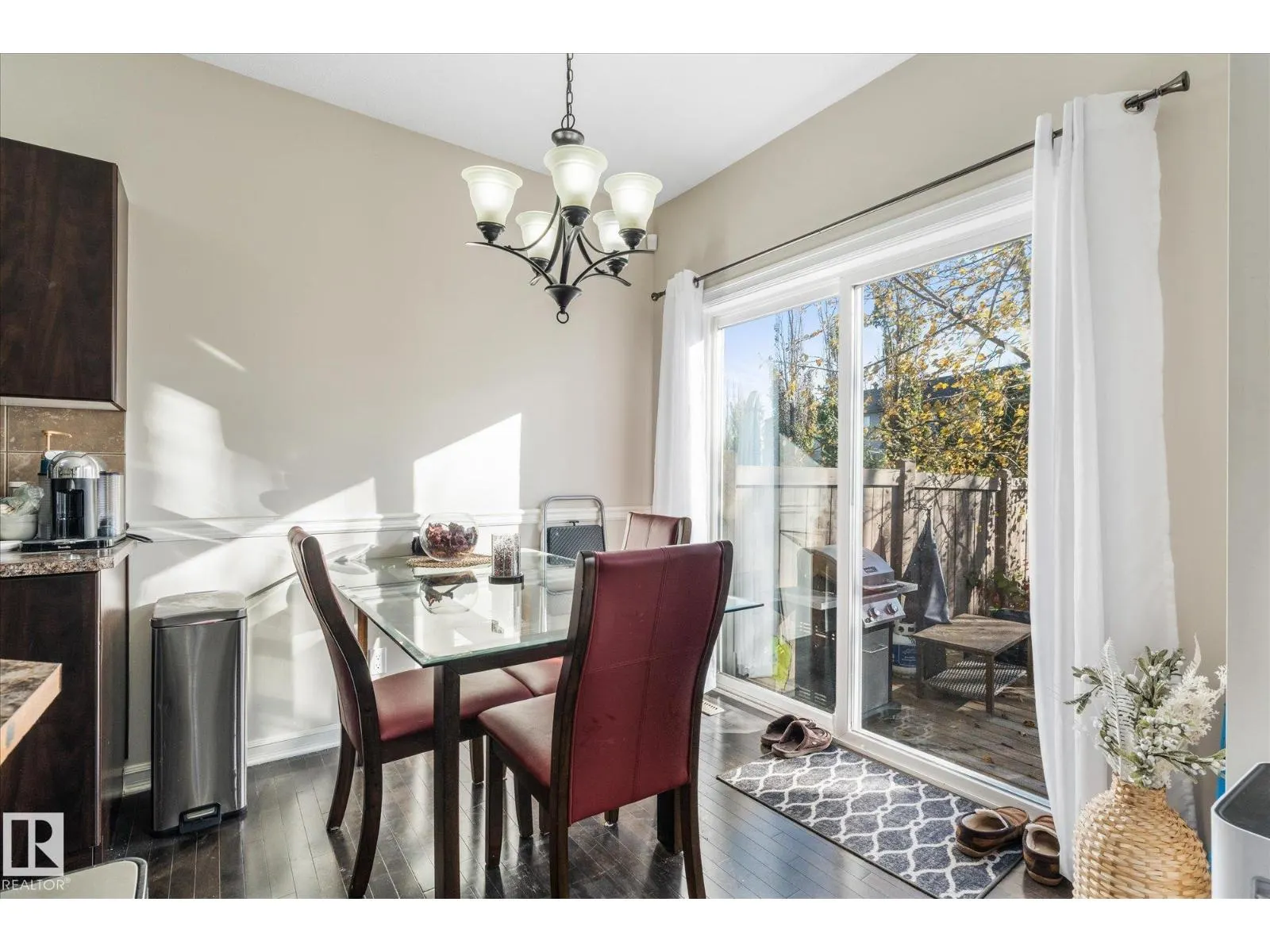 2123 HAMMOND CO NW