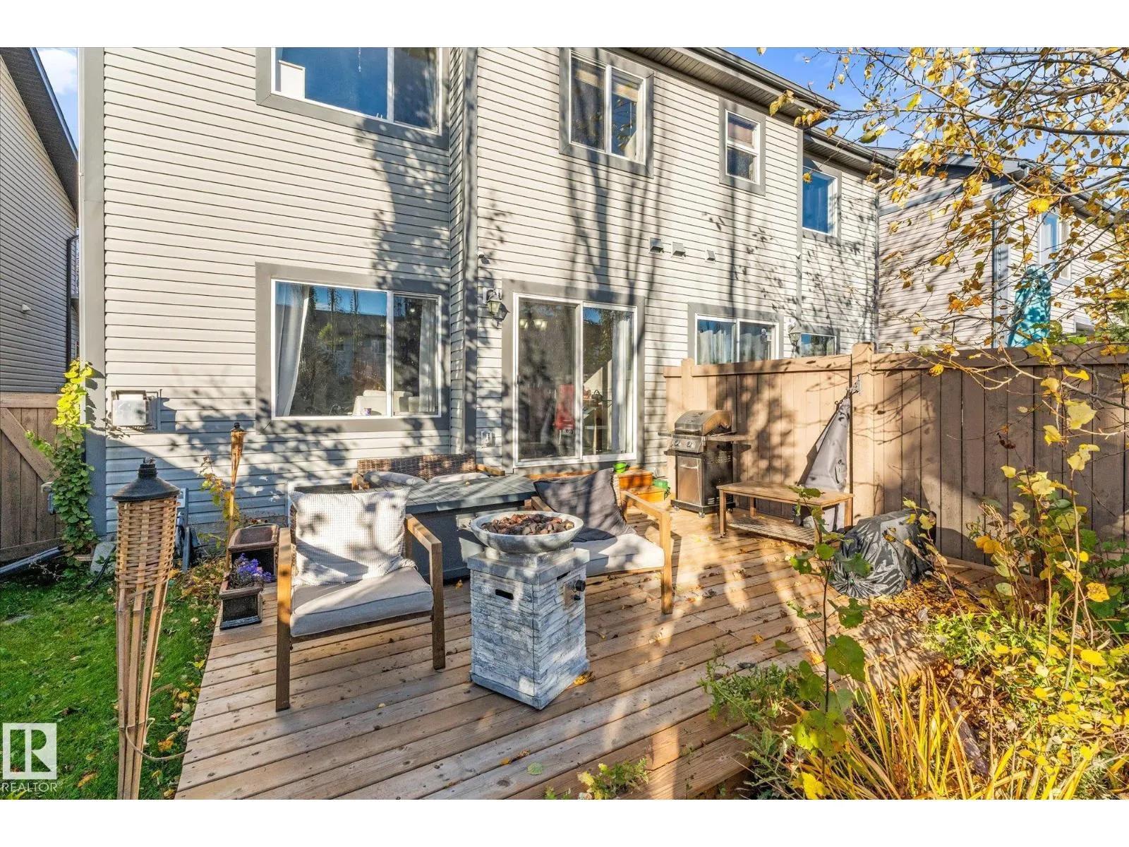 2123 HAMMOND CO NW