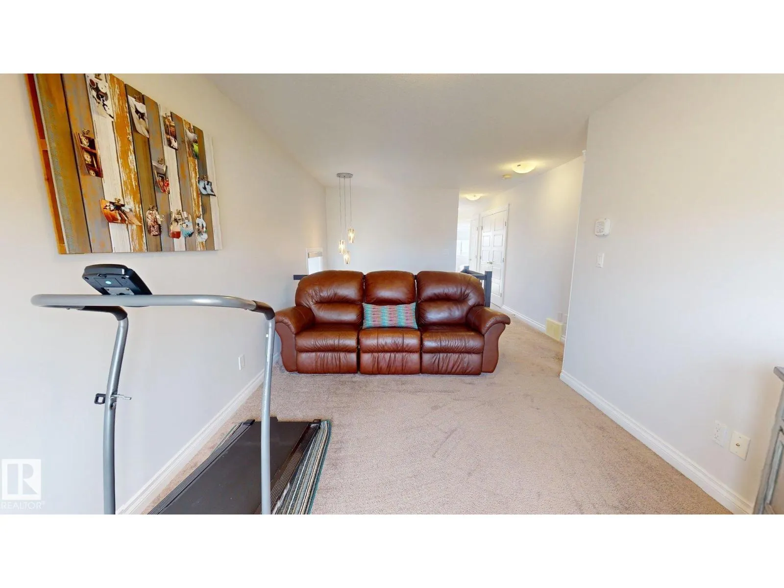22308 82 AV NW