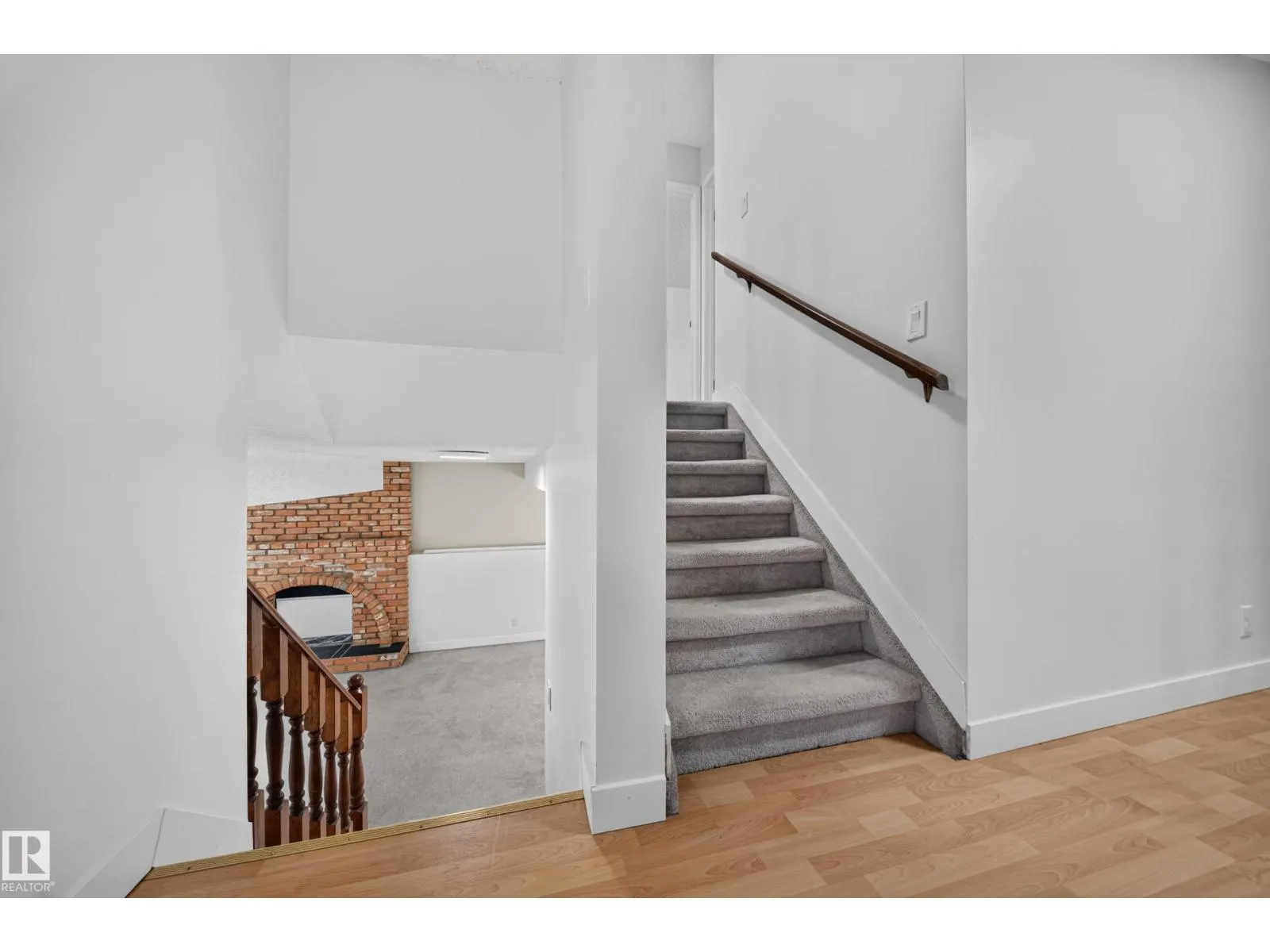 3135 145 AV NW