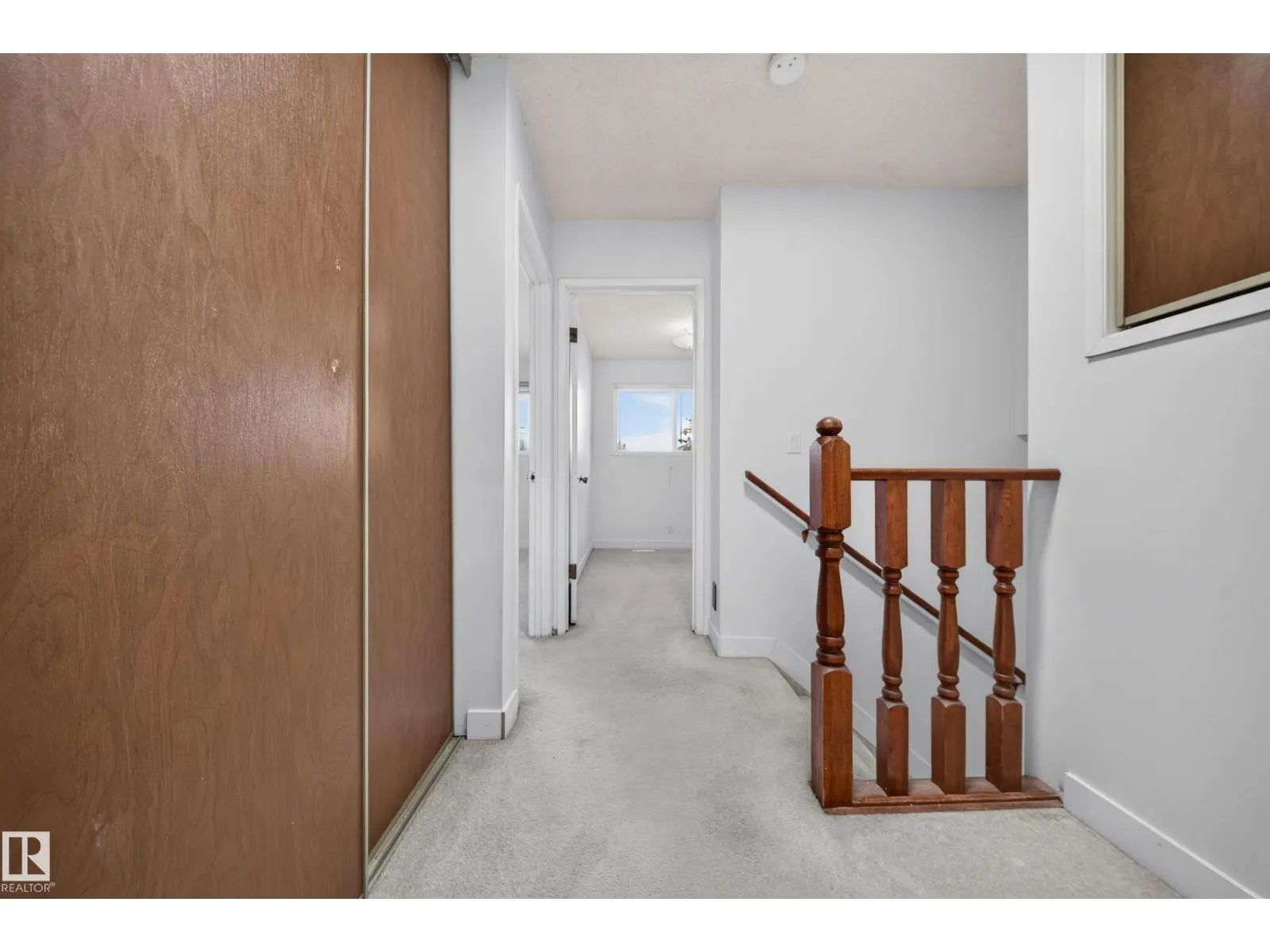 3135 145 AV NW