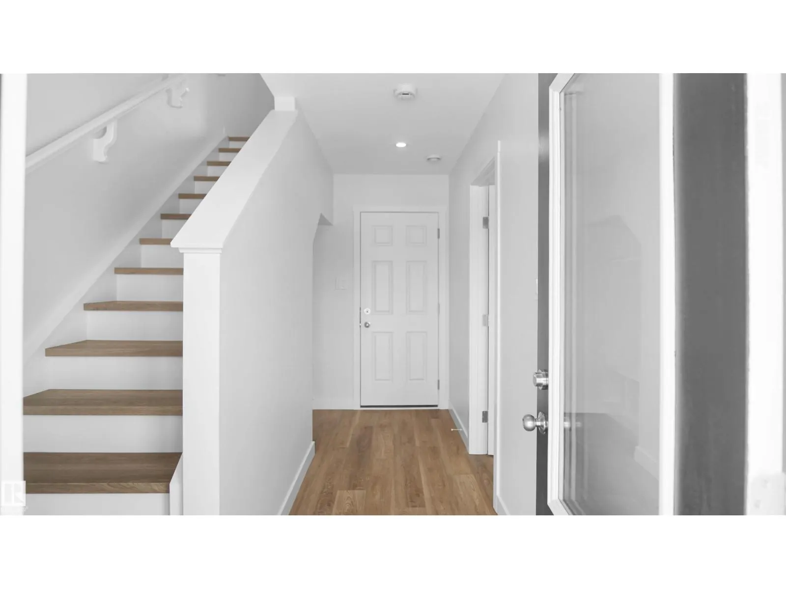 13123 214 ST NW