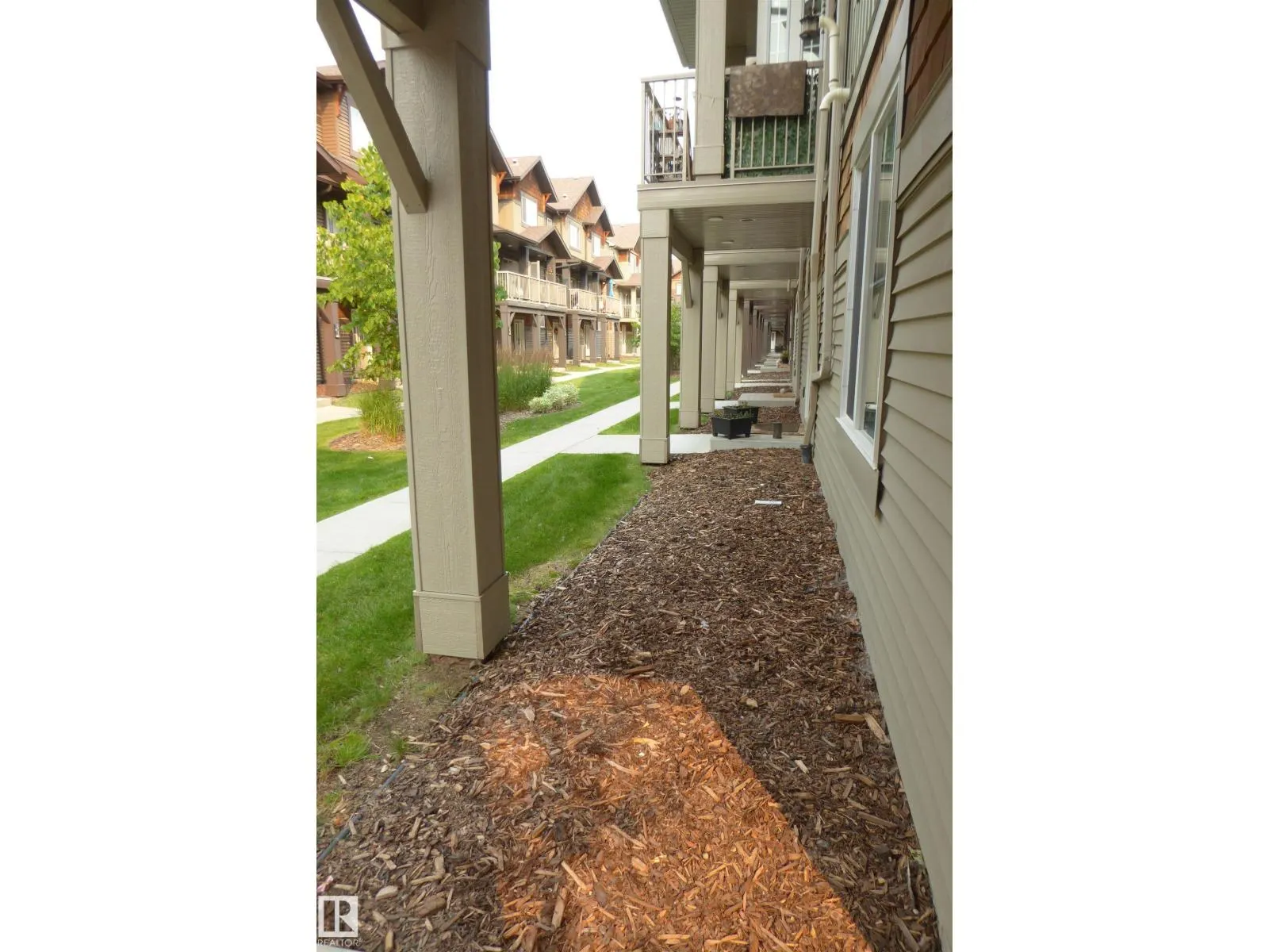 #75 1005 Graydon Hill BV SW