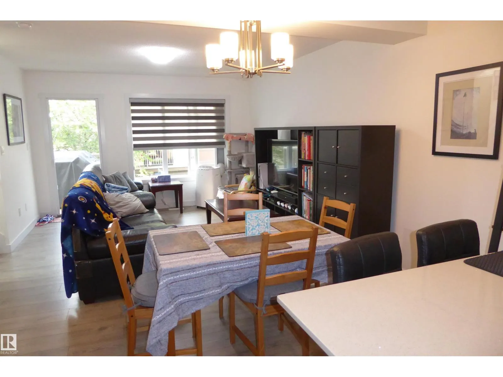 #75 1005 Graydon Hill BV SW