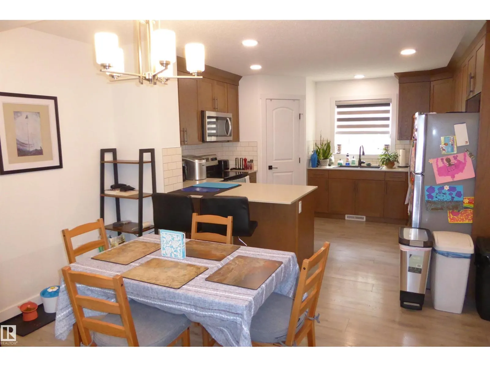 #75 1005 Graydon Hill BV SW
