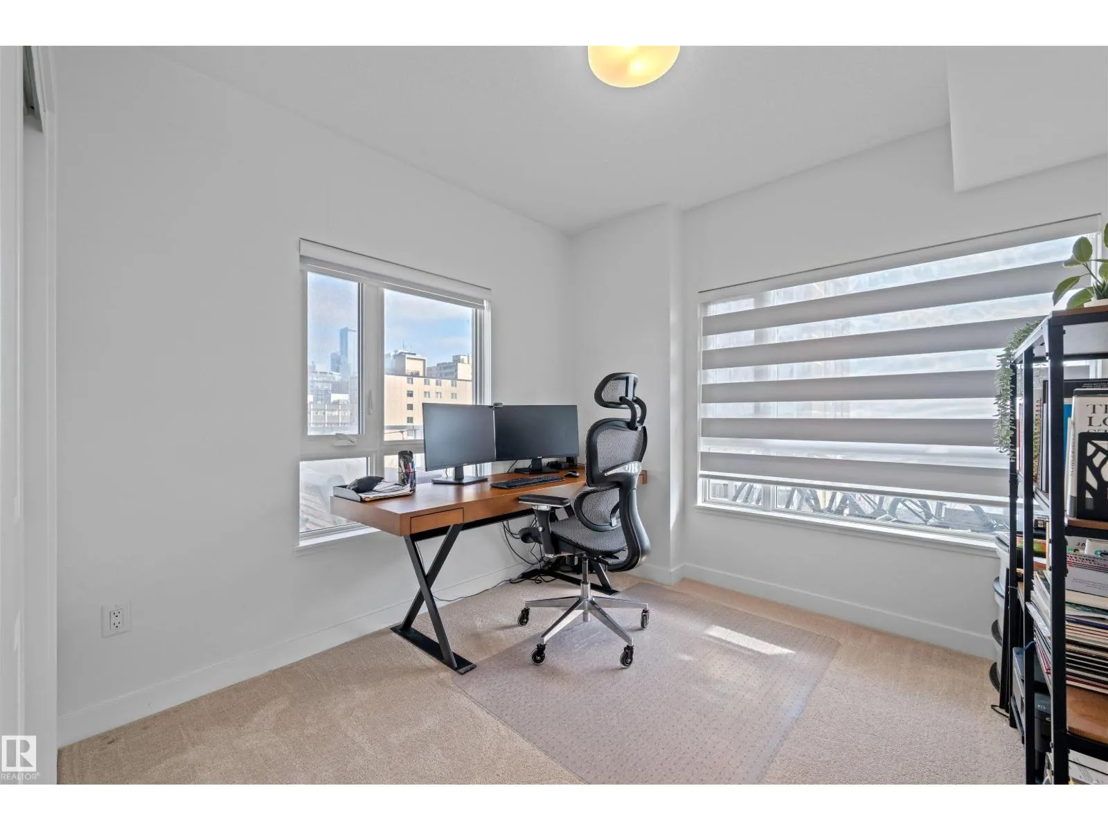 #1104 9720 106 ST NW