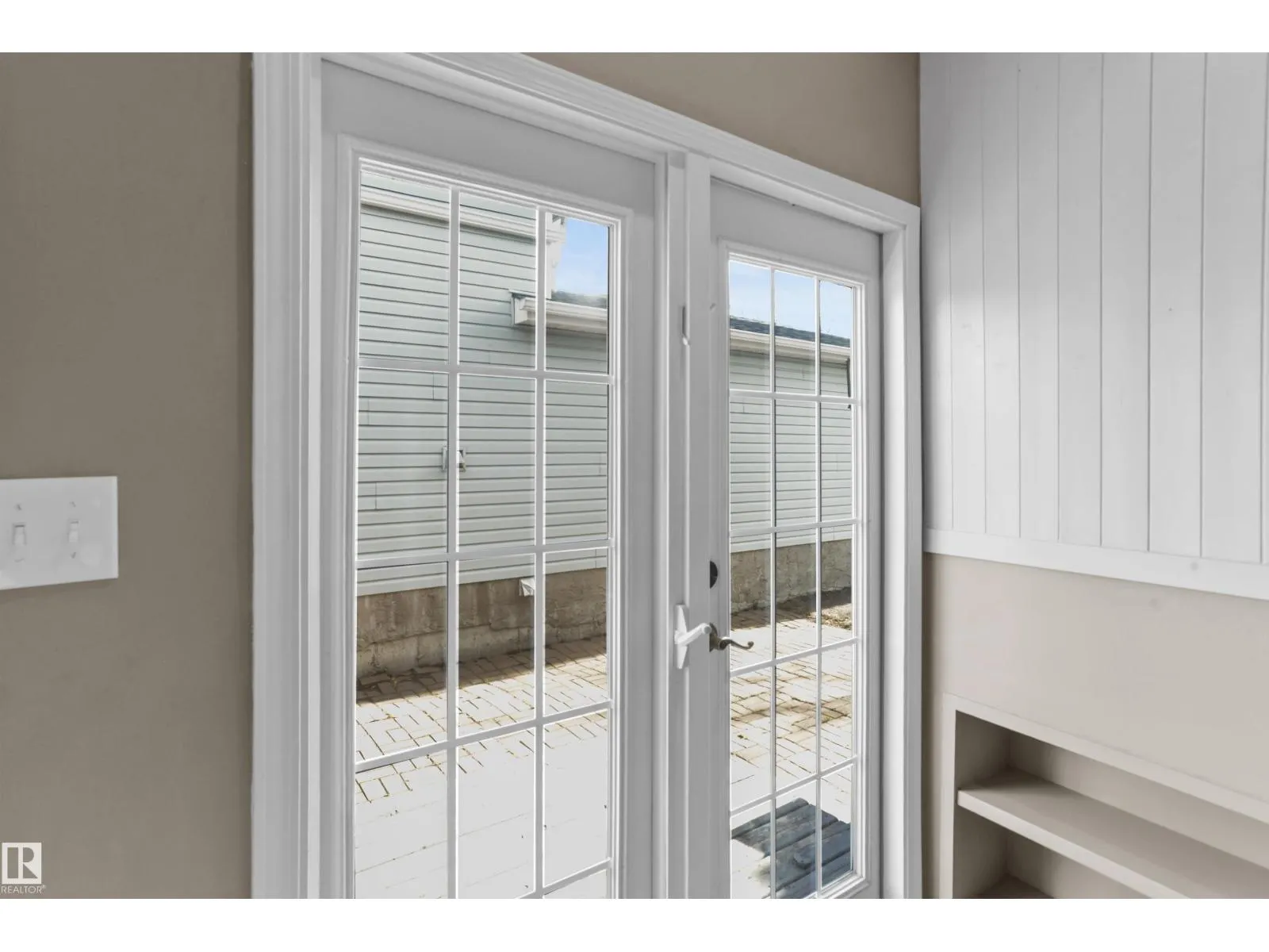 16 WILSON DR