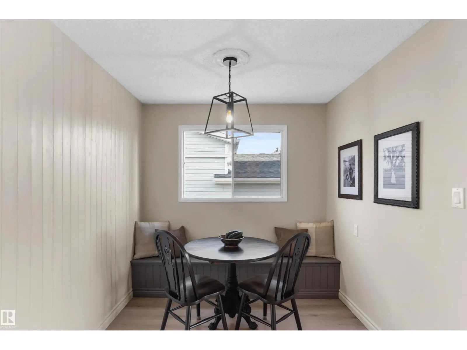 16 WILSON DR