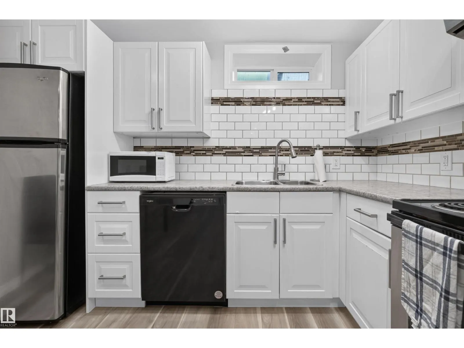 15104 74 ST NW