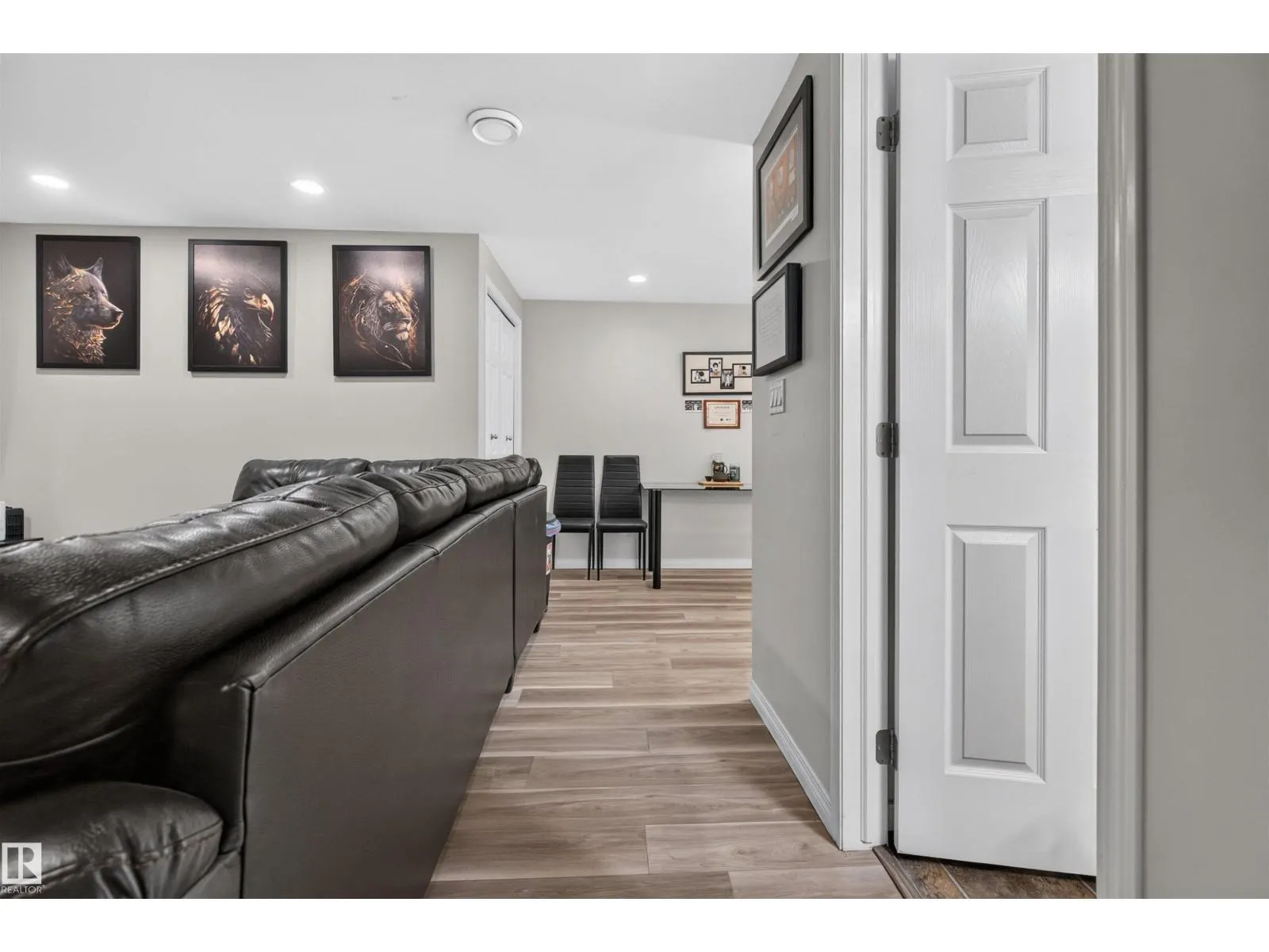 15104 74 ST NW