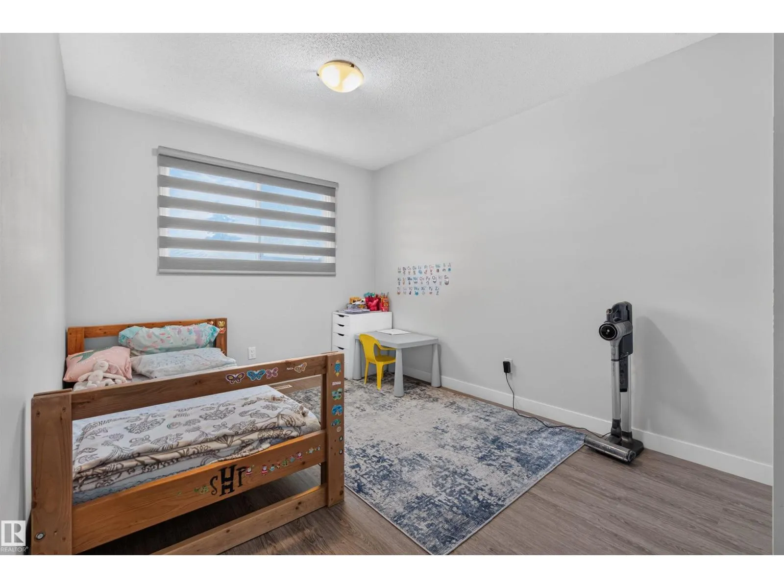 15104 74 ST NW