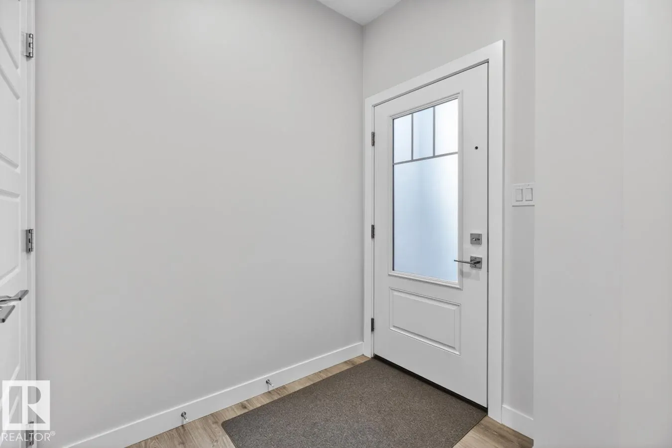 3227 Magpie LI NW