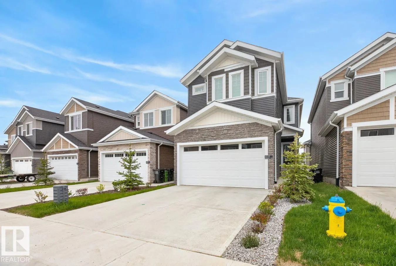 3227 Magpie LI NW