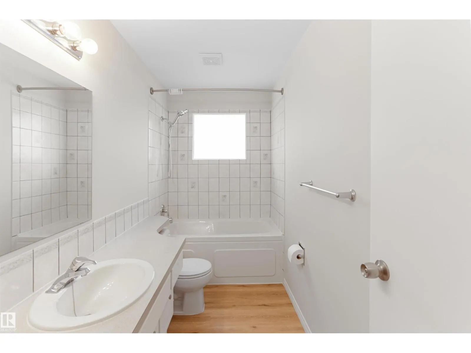 48 PIPESTONE DR
