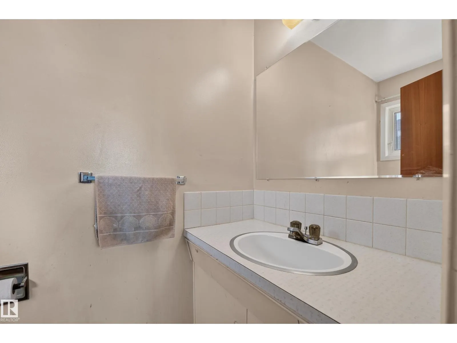 7615 135A AV NW NW