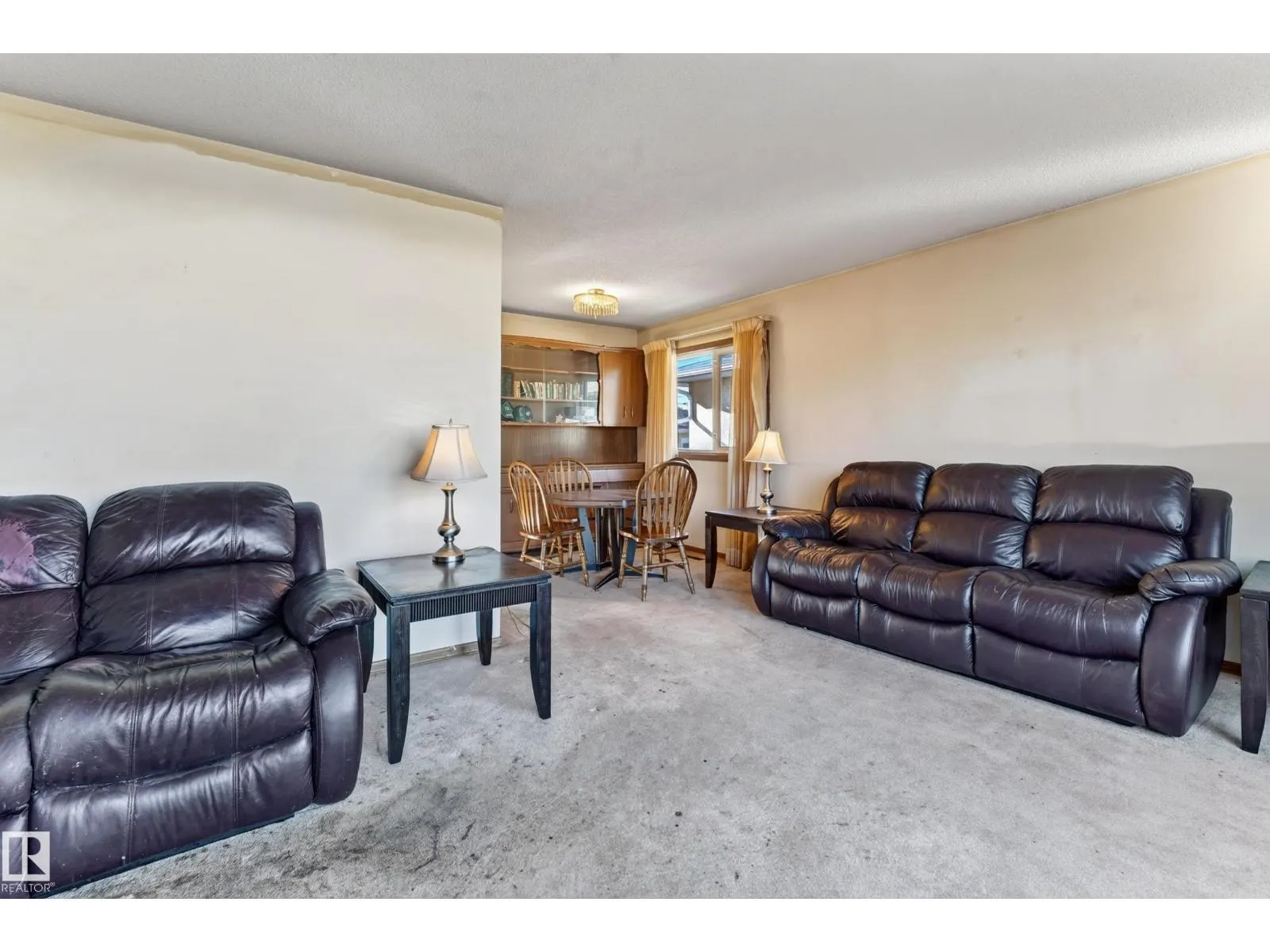 7615 135A AV NW NW
