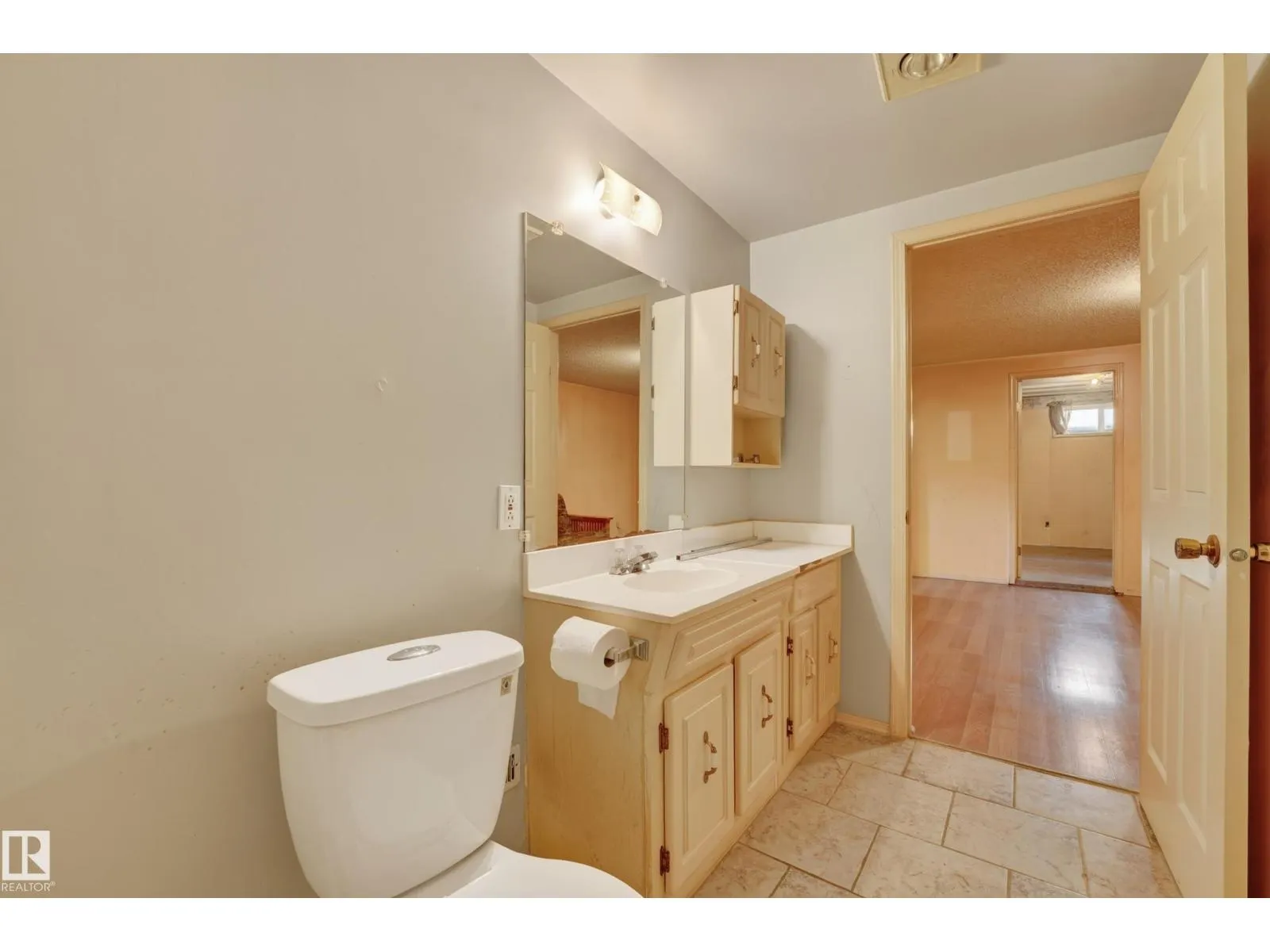 7615 135A AV NW NW