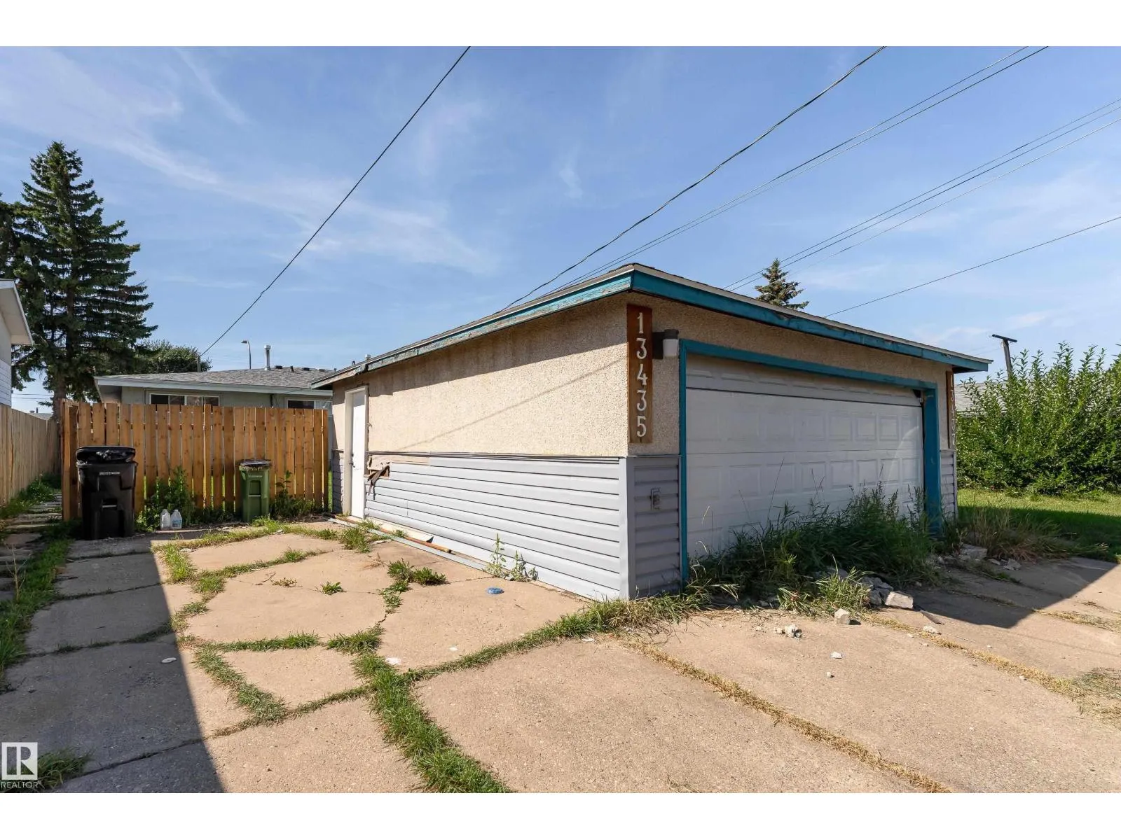 13435 101 ST NW