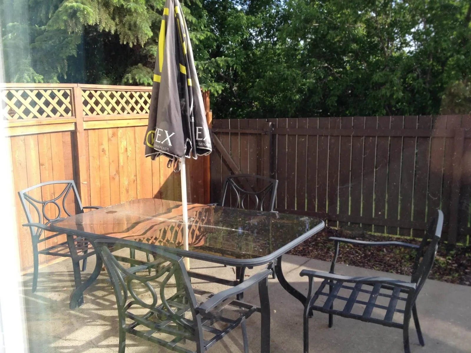 55 ROYAL RD NW