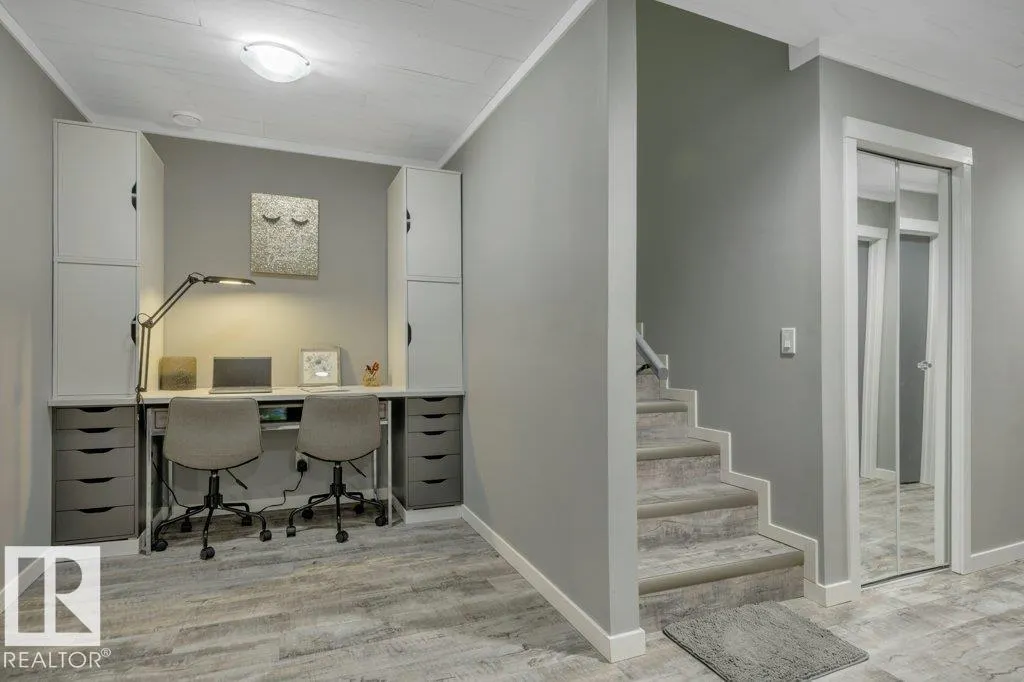 7435 181 AV NW