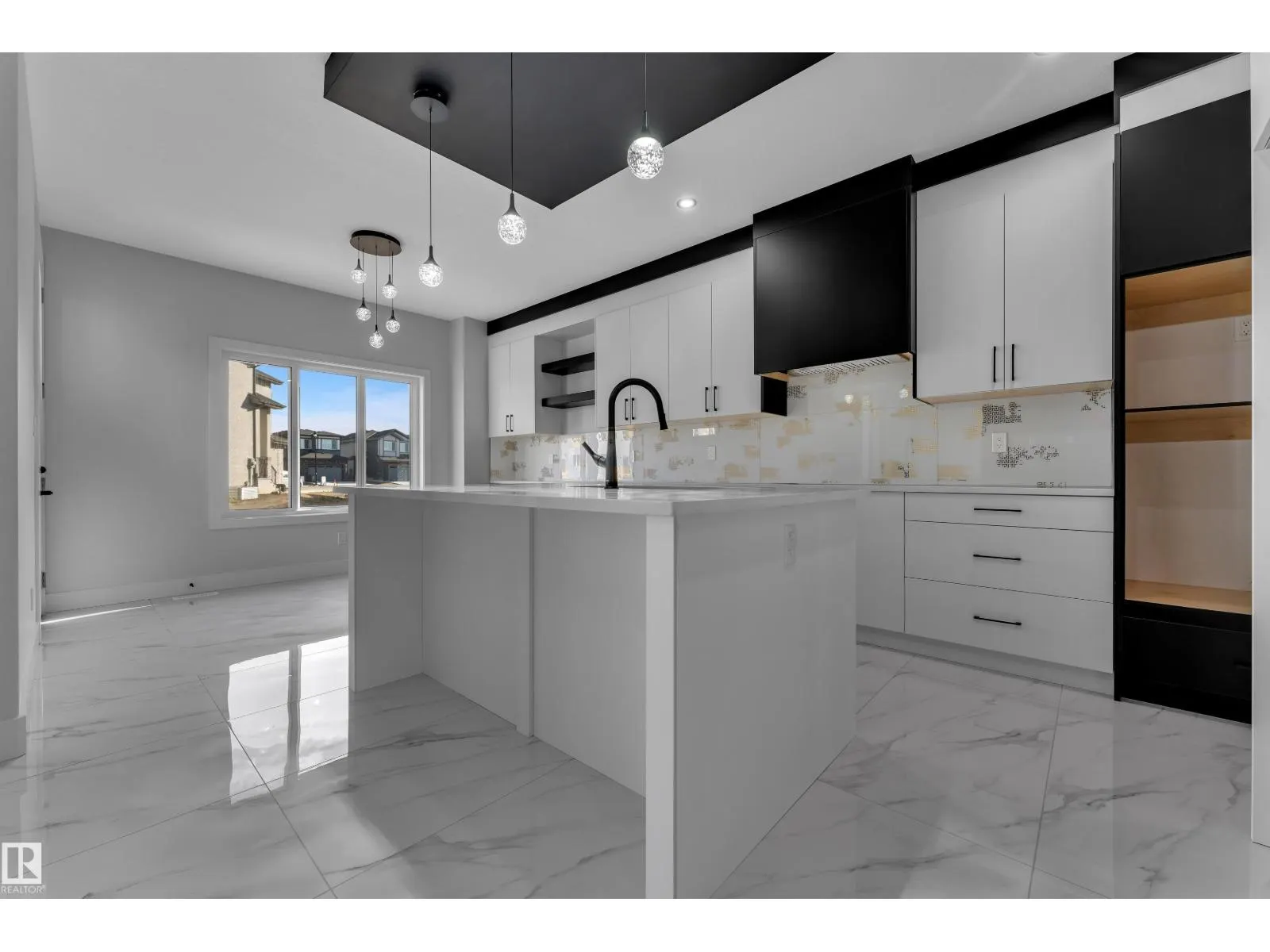 4311 36 ST